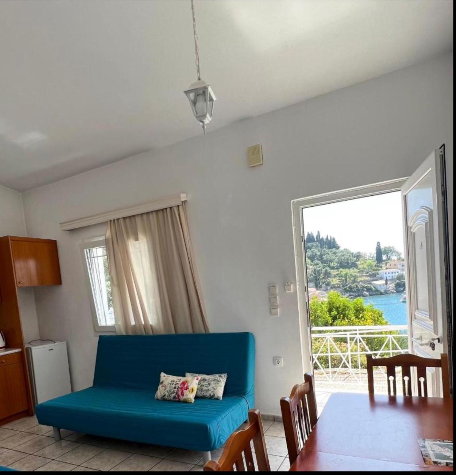 Aronis Spyros Panoramic Seaview Apartments Longós Стая снимка