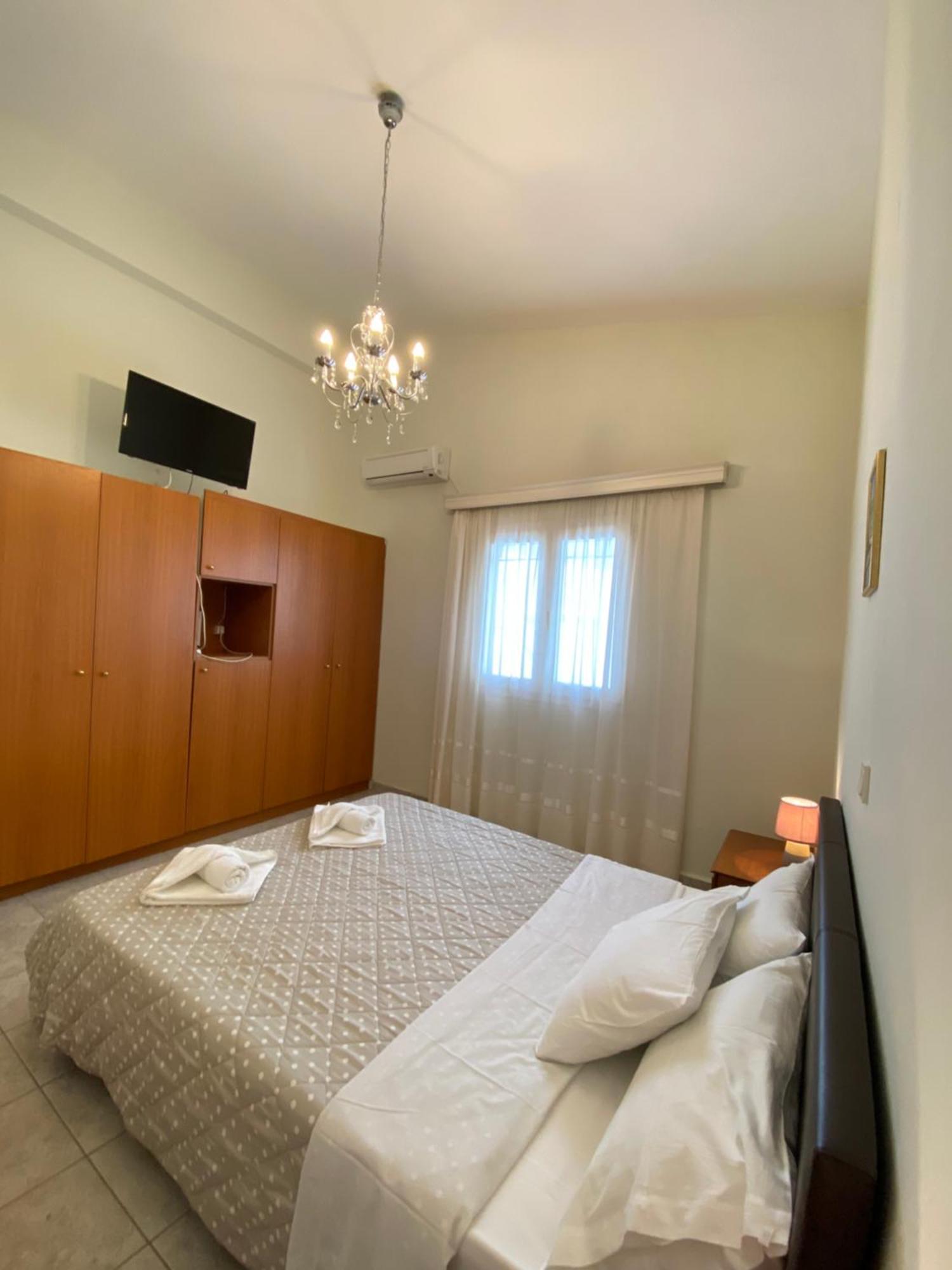 Aronis Spyros Panoramic Seaview Apartments Longós Стая снимка