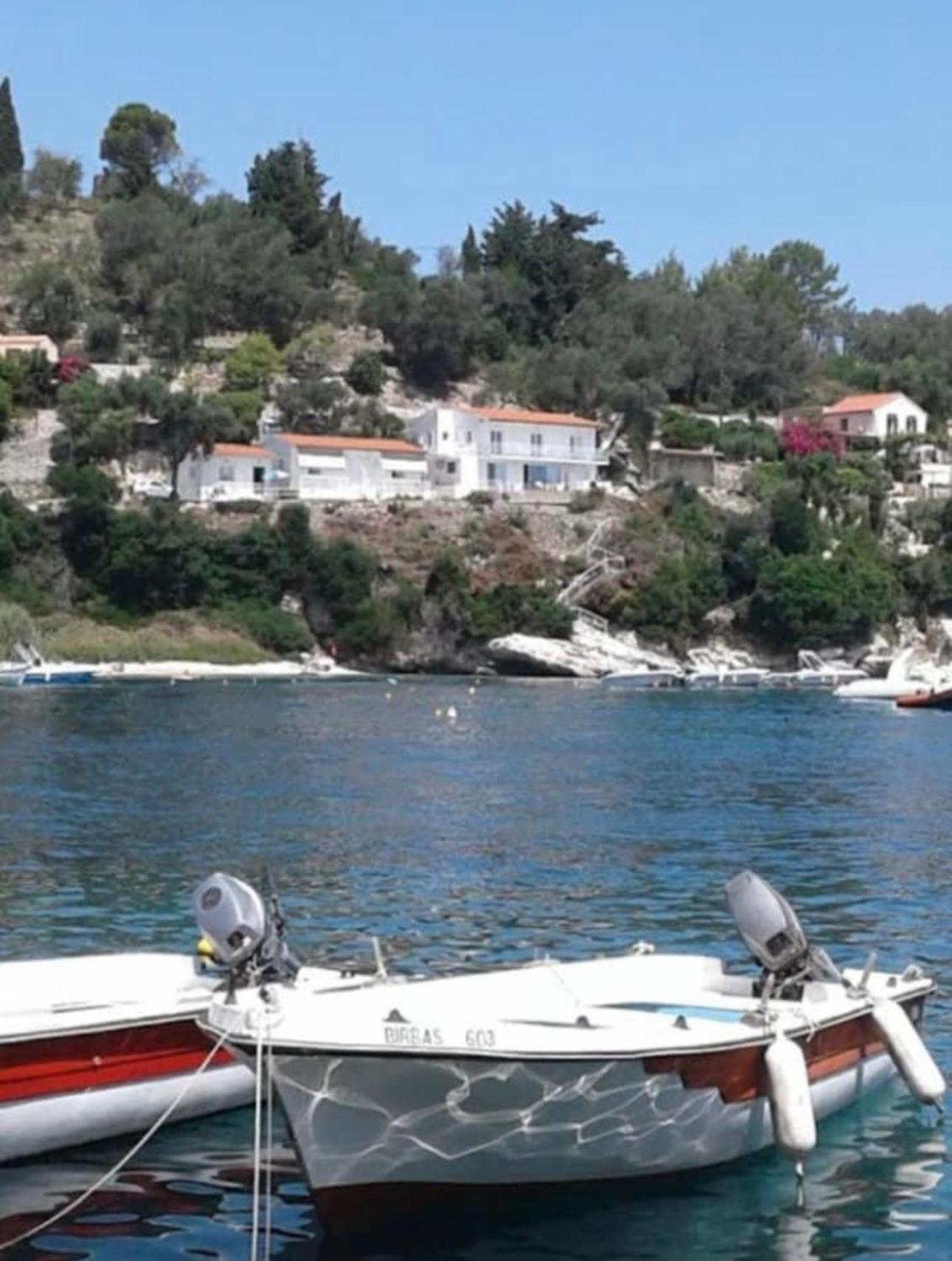 Aronis Spyros Panoramic Seaview Apartments Longós Екстериор снимка