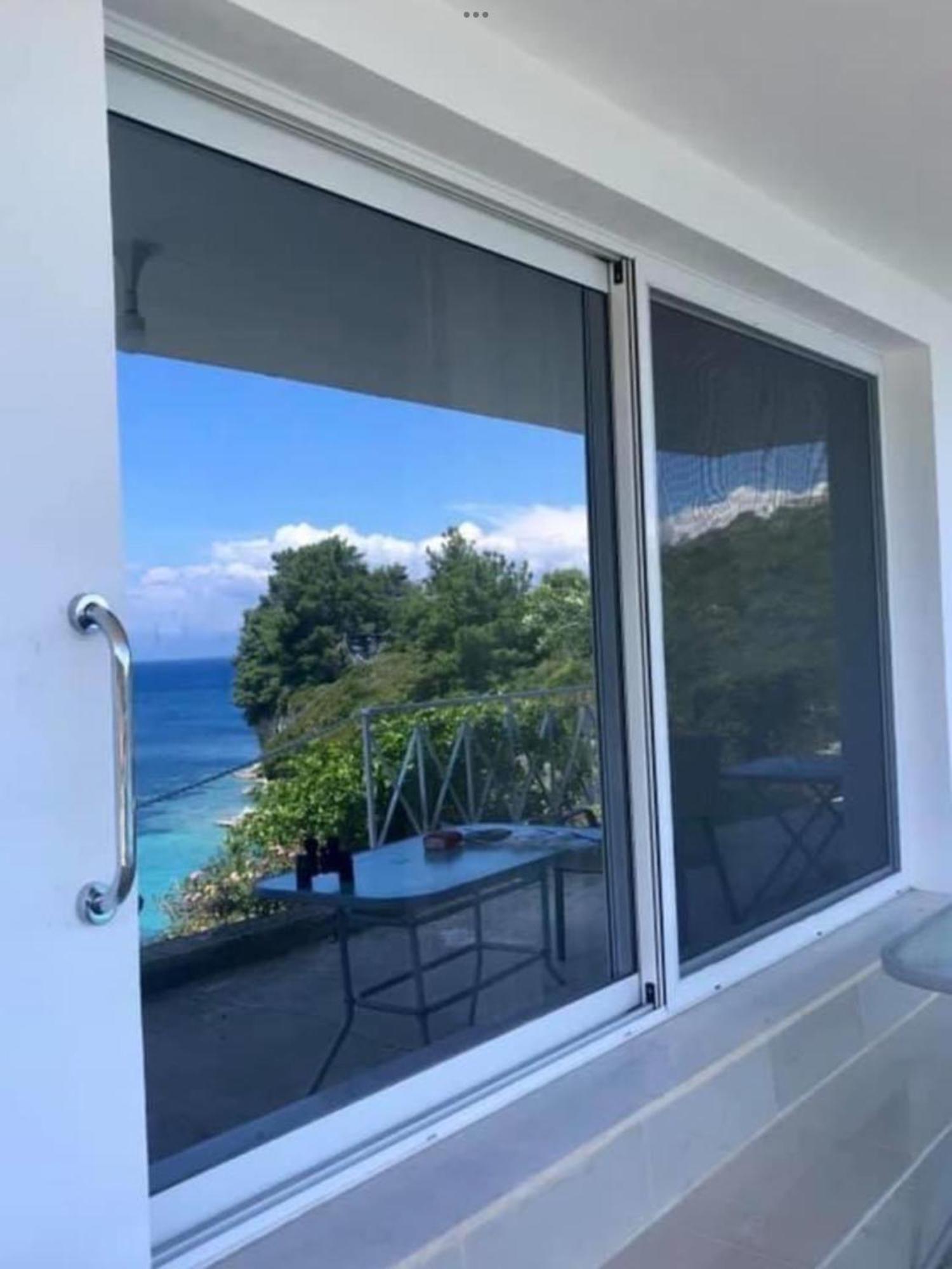 Aronis Spyros Panoramic Seaview Apartments Longós Екстериор снимка