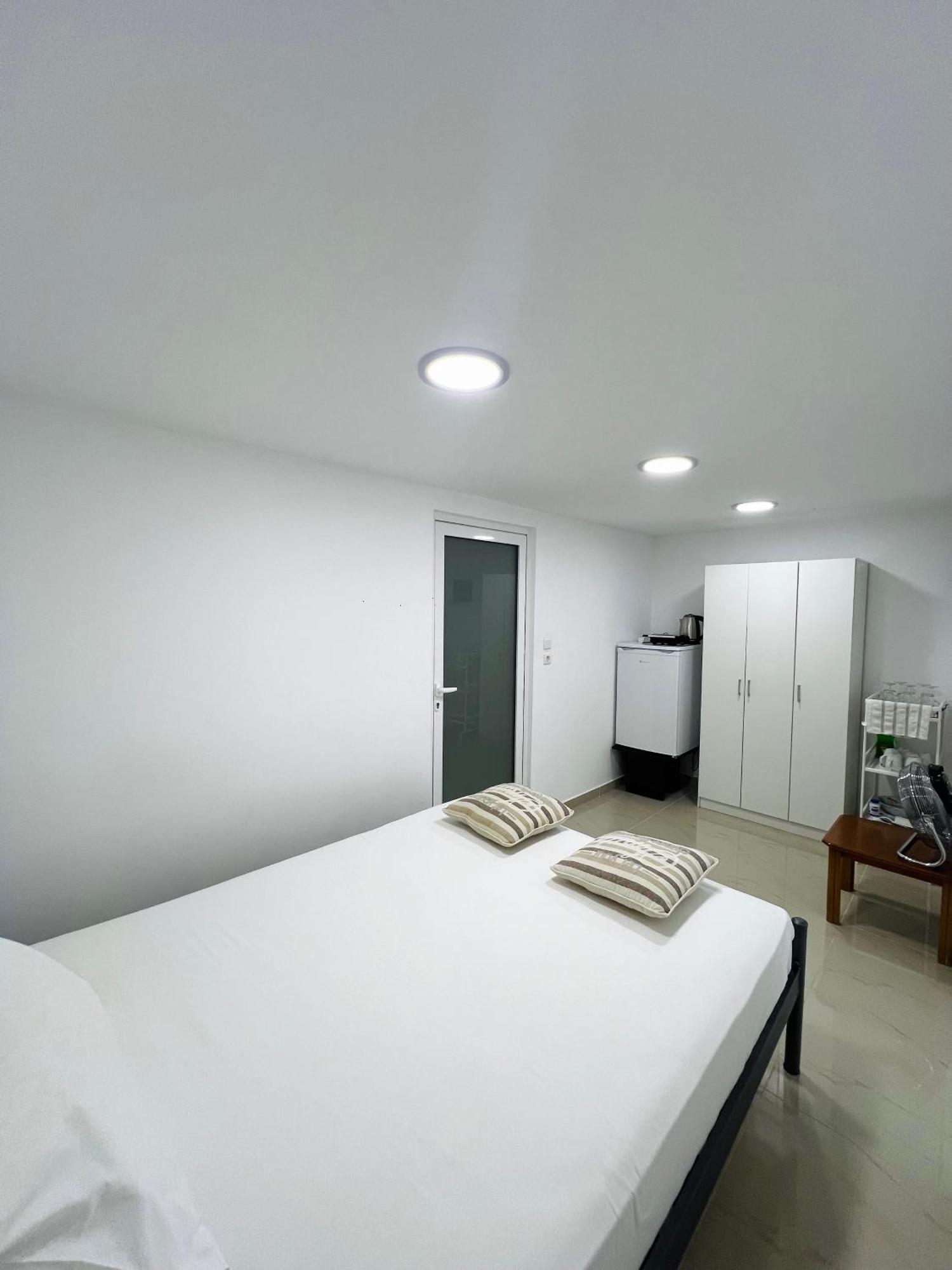 Aronis Spyros Panoramic Seaview Apartments Longós Стая снимка